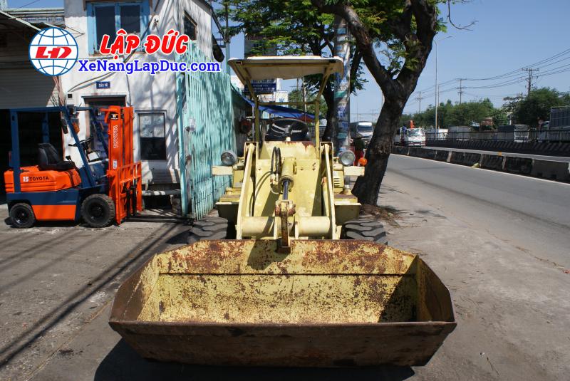 XE XÚC NÂNG MITSUBISHI WS200-1 Xe Xúc Nâng MITSUBISHI WS200