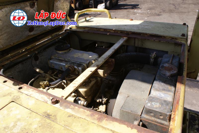 XE XÚC NÂNG MITSUBISHI WS200-9