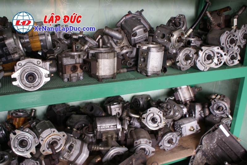 bơm thủy lực xe nâng-3