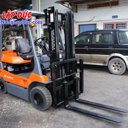 Xe nâng điện TOYOTA 7FBL15