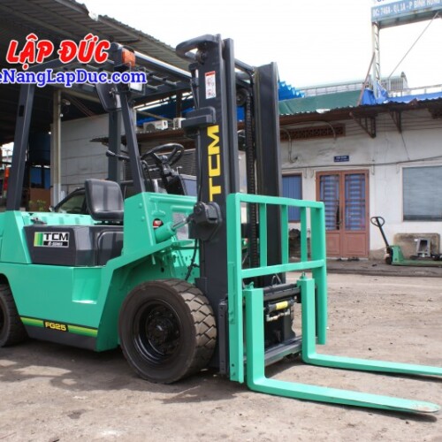 Xe Nâng Máy Xăng Cũ TCM FG25N3 # 23M44704
