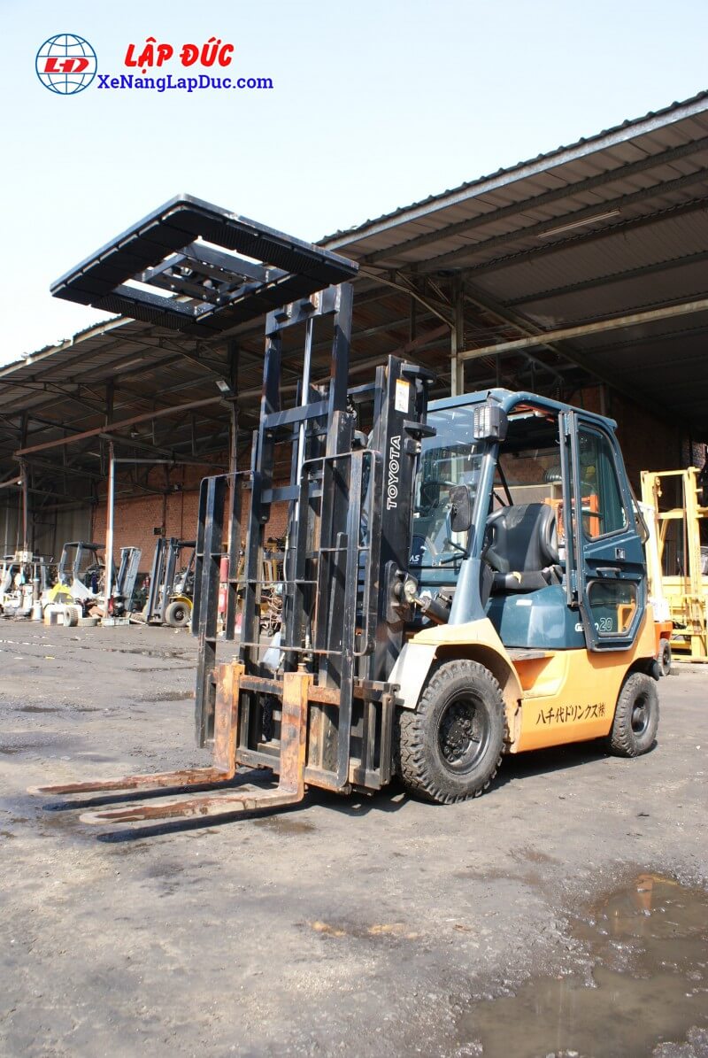 TOYOTA-7FGL20-#-13734-1 Xe Nâng Máy Xăng TOYOTA 7FGL20 # 13734