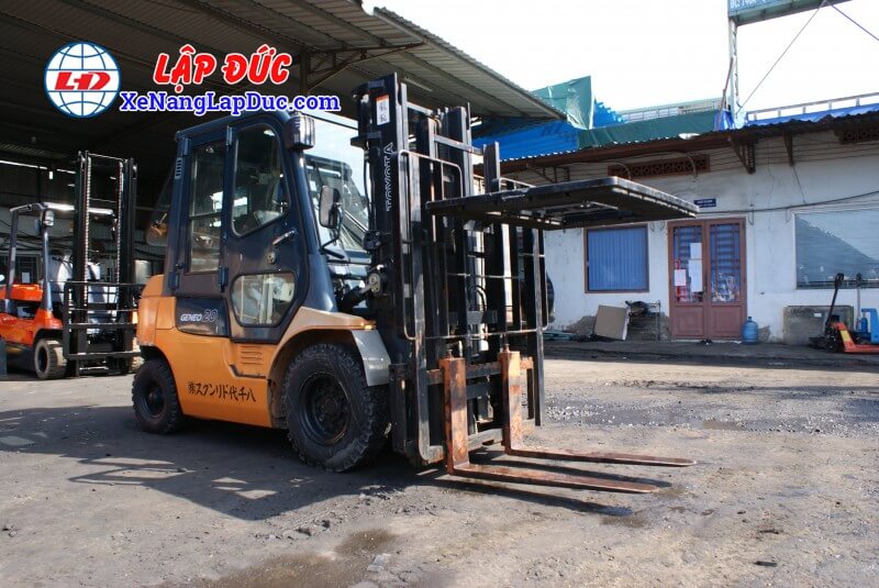 Xe Nâng TOYOTA 2 tấn 7FGL20 # 13734 chạy xăng