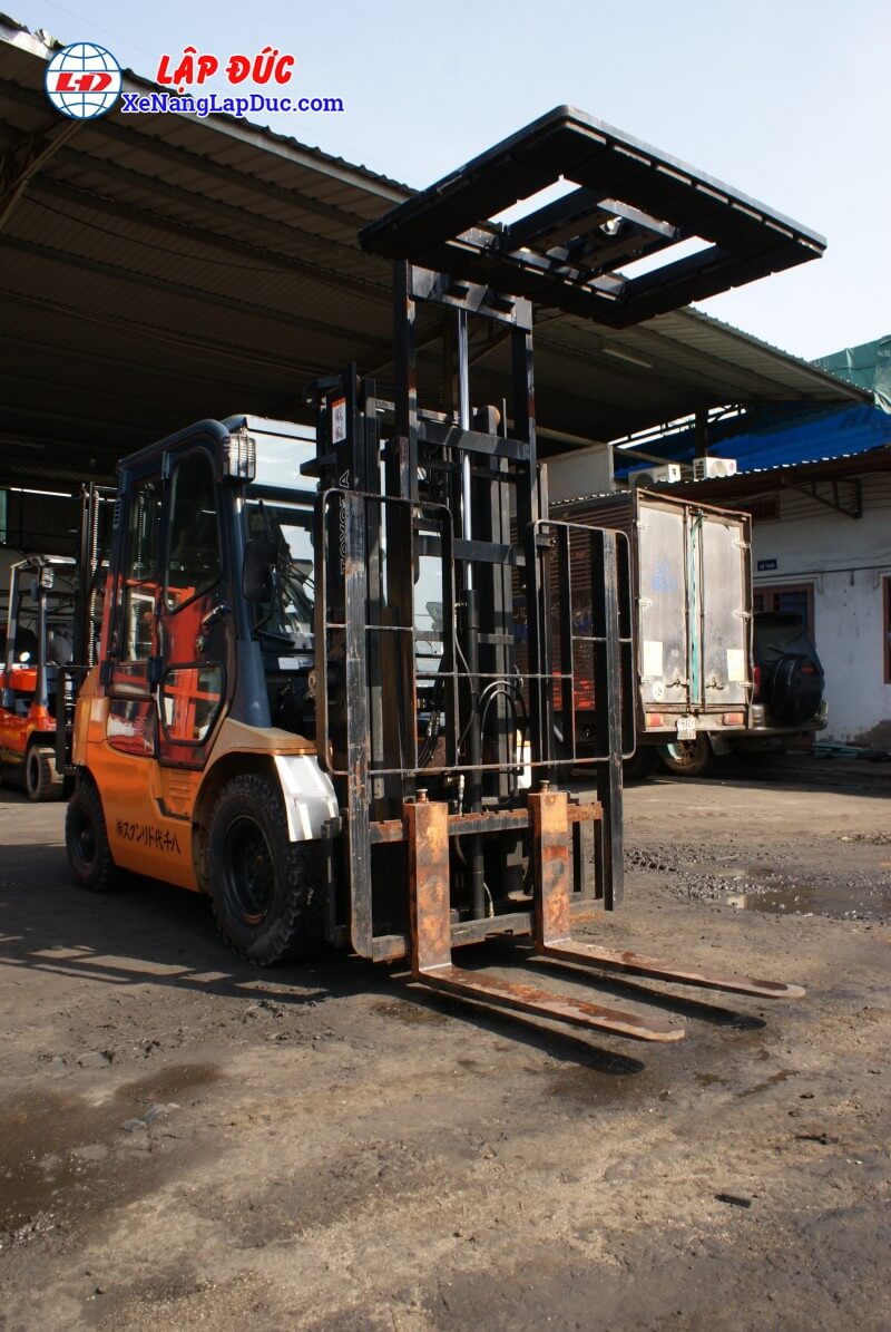 TOYOTA-7FGL20-#-13734-2 Xe Nâng Máy Xăng TOYOTA 7FGL20 # 13734