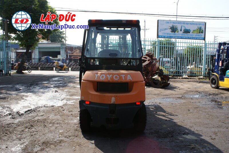 TOYOTA-7FGL20-#-13734-5