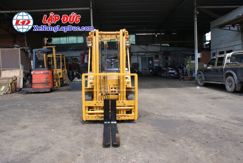 KOMATSU-FG25-8-#-140704-1 Xe Nâng Máy Xăng KOMATSU FG25-8 # 140704
