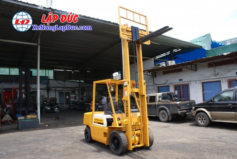 KOMATSU-FG25-8-#-140704-18