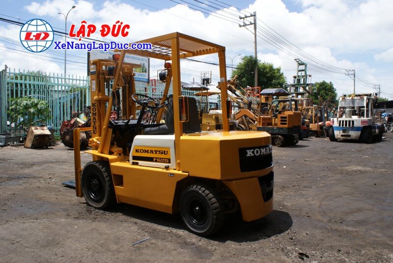 KOMATSU-FG25-8-#-140704-4