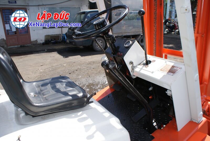 NISSAN-F01M15-#-020699-14
