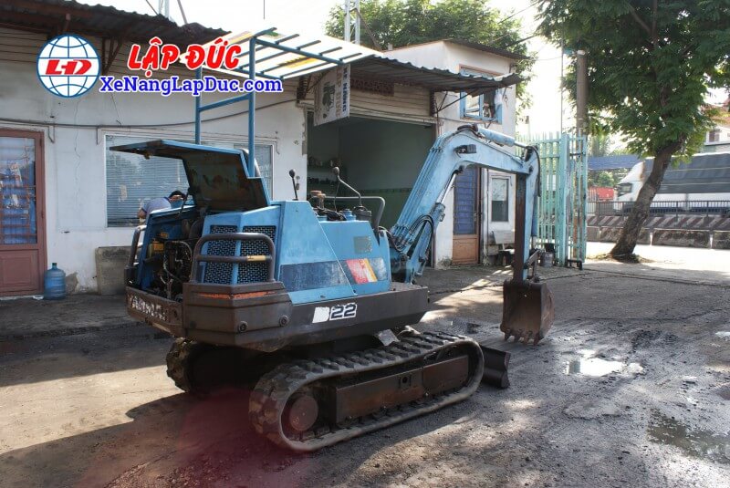 YANMA-B22-11901B-1 Xe cuốc Yanmar B22