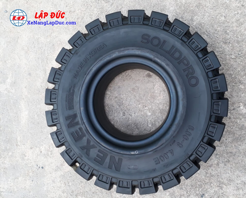 Lốp đặc 600-9 Nexen SOLIDPRO Hàn Quốc Lốp đặc 600-9 Nexen SOLIDPRO Hàn Quốc