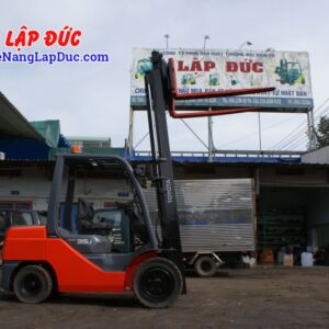 Xe nâng dầu TOYOTA 8FDJ35
