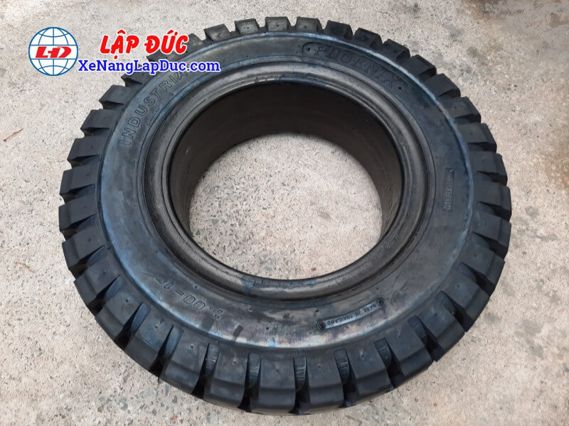 vo-xe-nang-700-15-7.jpg