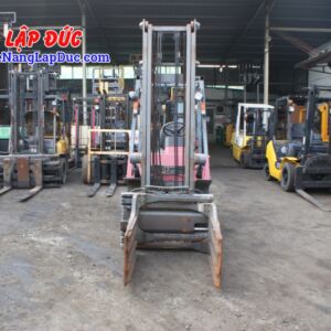 Bộ kẹp vuông với cơ cấu mở càng linh hoạt giúp nâng các kiện hàng vuông
