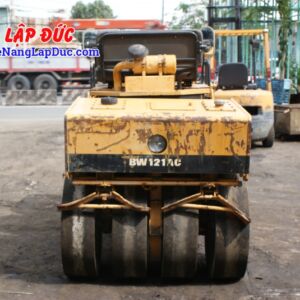 XE LU BOMAG