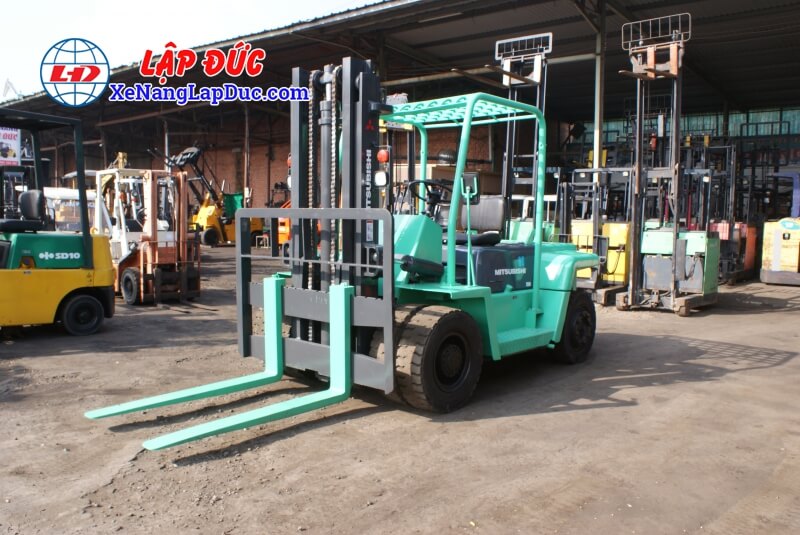 MITSUBISHI-FD60-2 Xe Nâng 6 tấn máy Dầu giá rẻ MITSUBISHI FD60 # FD60-00481