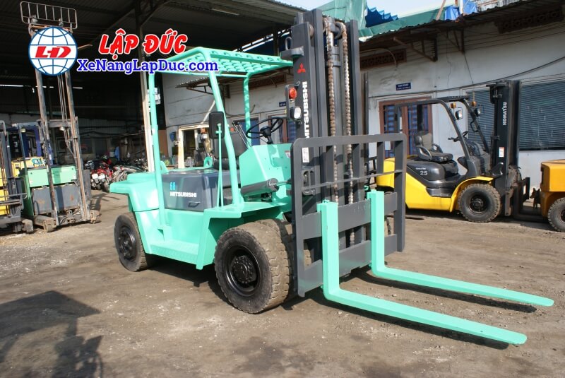 MITSUBISHI-FD60-9 Xe Nâng 6 tấn máy Dầu giá rẻ MITSUBISHI FD60 # FD60-00481