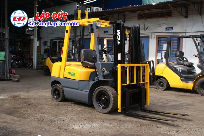 Xe Nâng Dầu TCM FD25Z5 # 32F71994