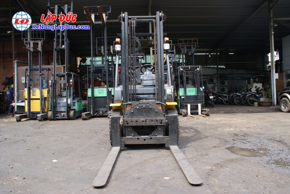 KOMATSU-FD25T-17-#-300102-1