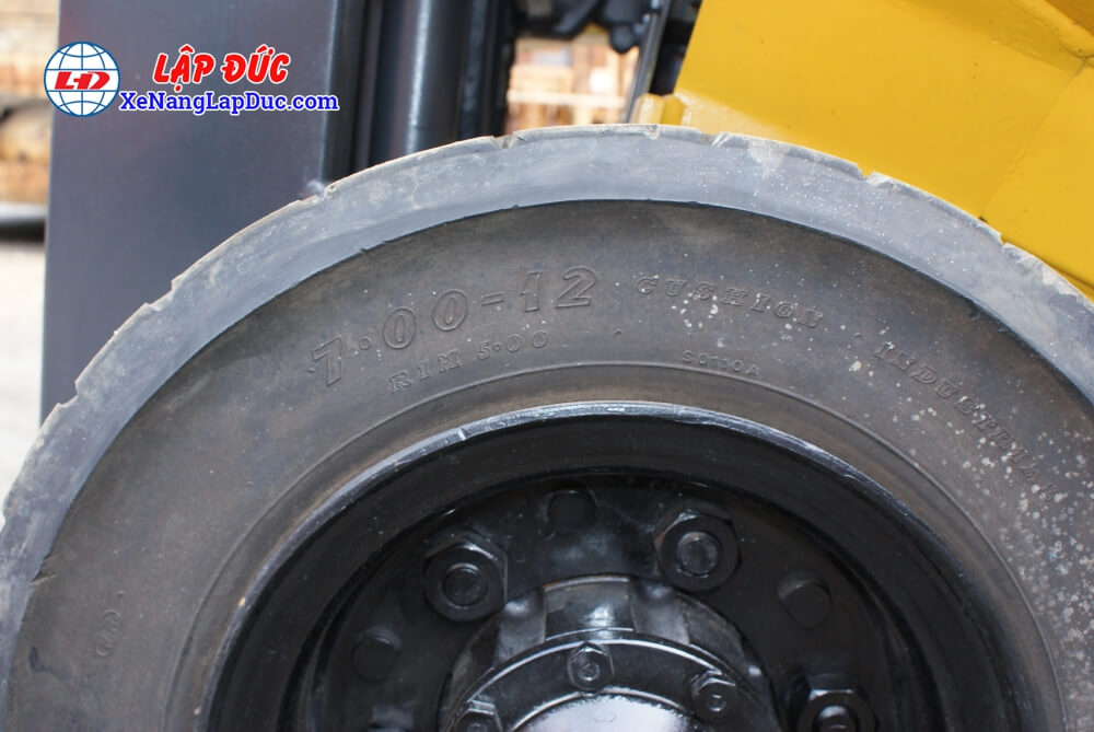 KOMATSU-FG20T-16-#-725862-18