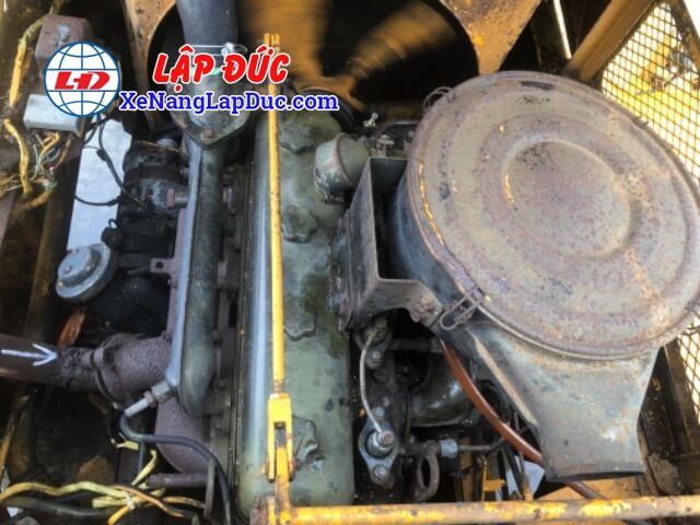 động cơ - Xe nâng komatsu FD50-1 5 tấn máy dầu động cơ - Xe nâng komatsu FD50-1 5 tấn máy dầu