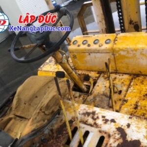 Vô lăng, buồng lái - Xe nâng komatsu FD50-1 5 tấn máy dầu