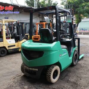 Xe nâng MITSUBISHI FD20T-F18C 2 tấn