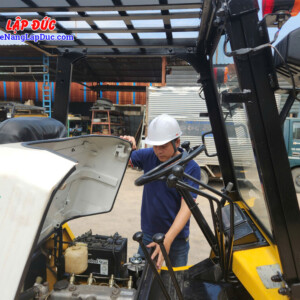 Xe Nâng Dầu 2.5 tấn TCM FD25Z2S 13
