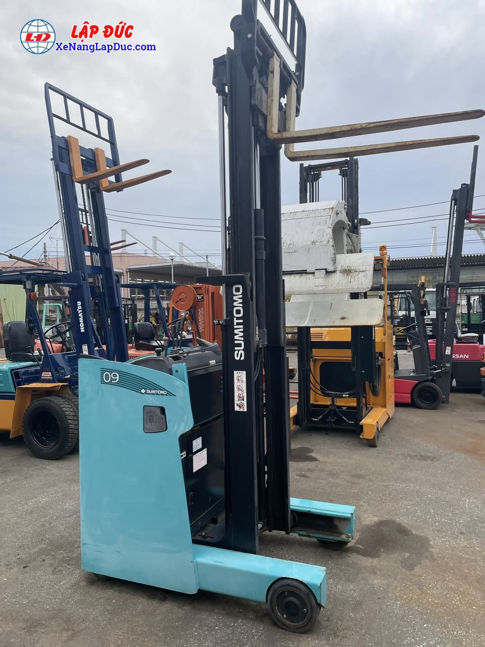 Xe Nâng Điện Đứng Lái SUMITOMO 61FBR09NXII