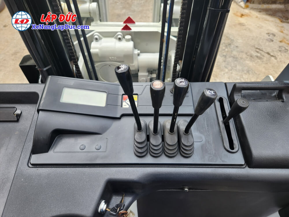 UNI CARRIERS FRHB15 8A# 7G1033355 24 UNI CARRIERS FRHB15 8A# 7G1033355 24