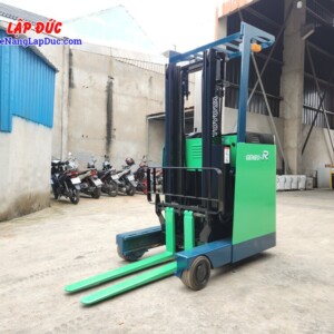 Xe nâng điện đứng lái 900kg Toyota 7FBRK9 3