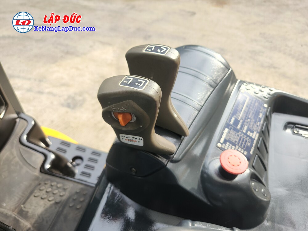 Xe nâng điện 2 tấn Komatsu FB20A 12 #839533 14 Xe nâng điện 2 tấn Komatsu FB20A 12 #839533 14