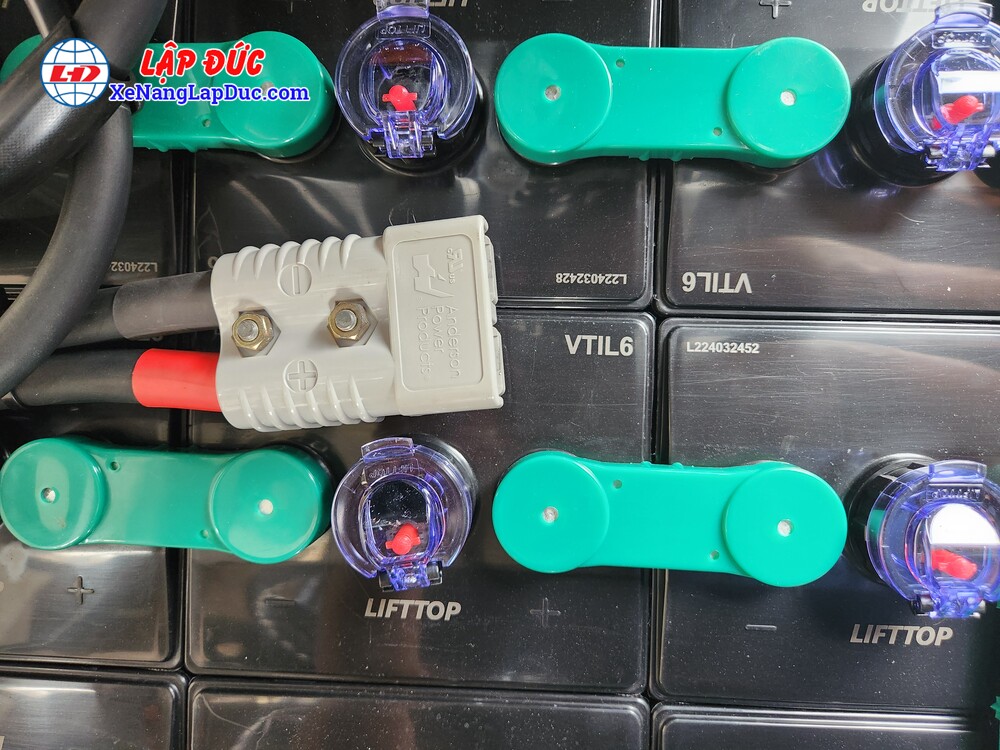Bình điện xe nâng 48V 468Ah LIFTTOP VTIL6 mới Bình điện xe nâng 48V 468Ah LIFTTOP VTIL6 mới