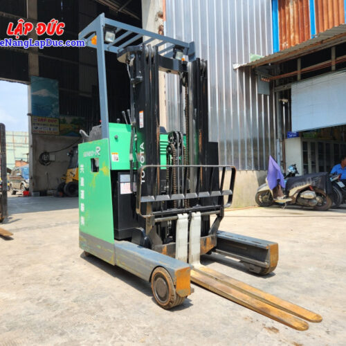 Mặt phía trước, bên phải Xe nâng điện đứng lái 1.5 tấn Toyota 7FBR15 #66883 Nhật Bản