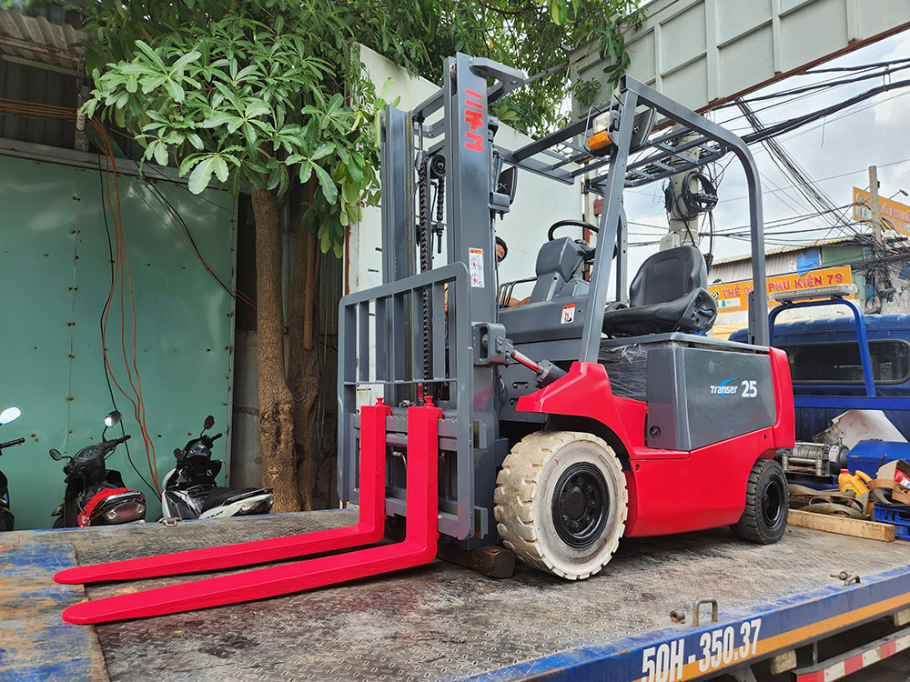 Xe nâng điện 2.5 tấn Nichiyu Cho Thuê Xe nâng điện 2.5 tấn Nichiyu Cho Thuê