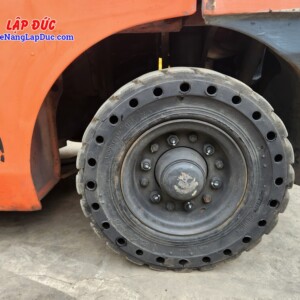 Xe nâng dầu 1.8 tấn Toyota 8FD18 9