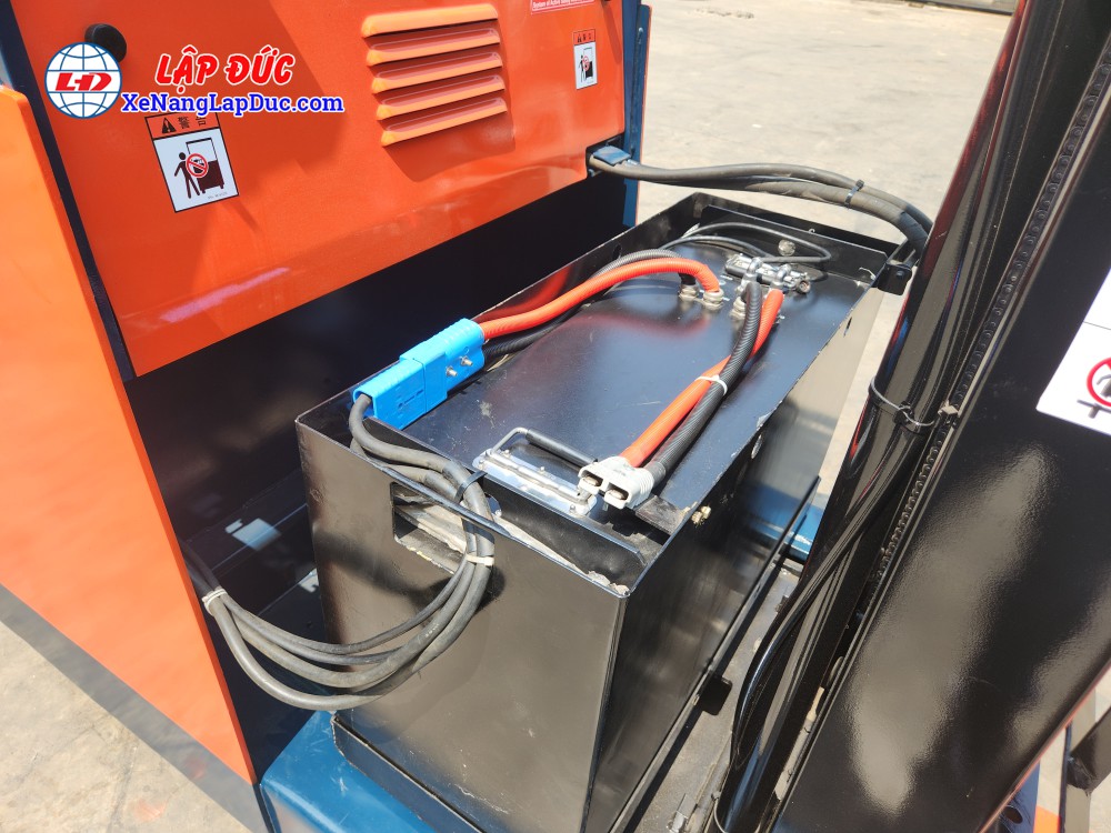Xe nâng điện đứng lái Toyota 7FBR15 Pin Lithium 11 Xe nâng điện đứng lái Toyota 7FBR15 Pin Lithium 11