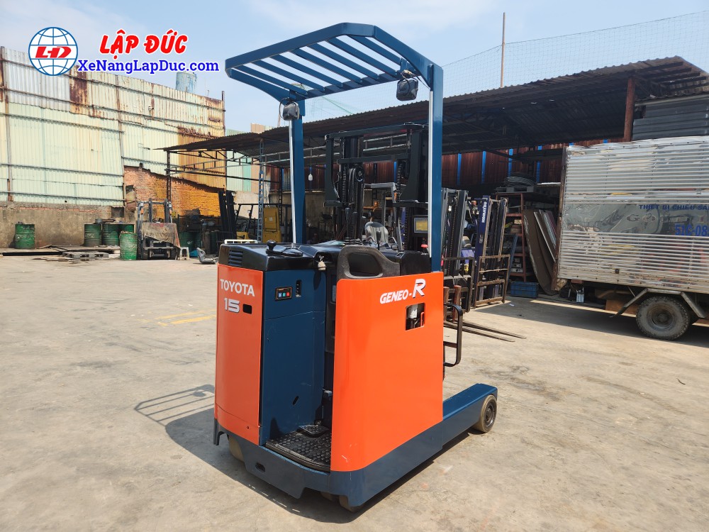 Xe nâng điện đứng lái Toyota 7FBR15 Pin Lithium 6 Xe nâng điện đứng lái Toyota 7FBR15 Pin Lithium 6
