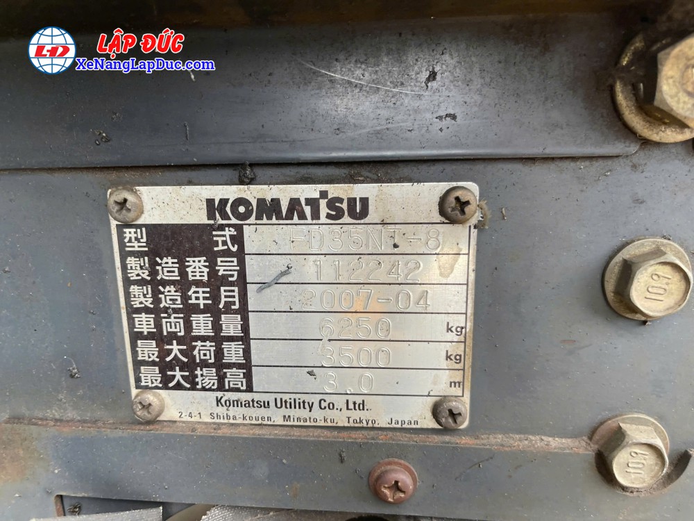 Nameplate Xe nâng dầu 3.5 tấn Komatsu FD35NT-8 Nhật Bản Nameplate Xe nâng dầu 3.5 tấn Komatsu FD35NT-8 Nhật Bản