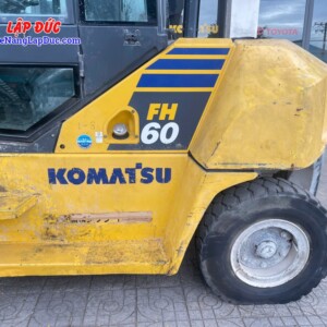 Xe nâng dầu 6 tấn Komatsu FH60-1, 4m gắn càng xoay