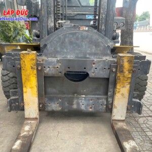 Xe nâng dầu 6 tấn Komatsu FH60-1, 4m gắn càng xoay