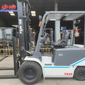 Xe nâng điện 3 tấn TCM FB30-8 lốp đôi, xe mới 100%