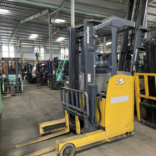 Xe nâng điện đứng lái 1.5 tấn Komatsu FB15RL-15, nâng cao 3.5m, SX 2017