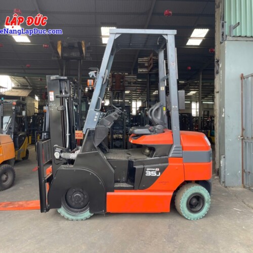 Xe nâng điện ngồi lái 3.5 tấn Toyota 8FBJ35