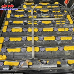 Xe nâng điện ngồi lái 3.5 tấn Toyota 8FBJ35