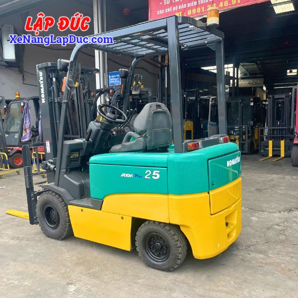 xe-nang-dien-ngoi-komatsu-fb25ex-11-3 Xe nâng điện ngồi KOMATSU FB25EX-11