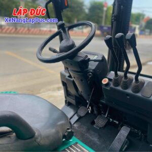 Xe nâng điện ngồi KOMATSU FB25EX-11