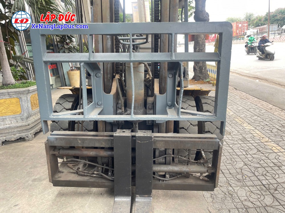 KO_FD45T-10#136816-2013-4M-580TR-12