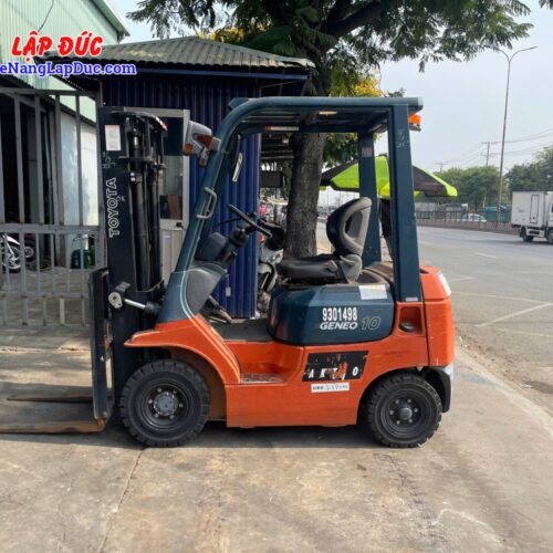 Xe Nâng Dầu 1 Tấn TOYOTA 02-7FD10