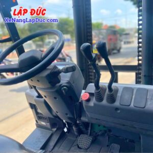 Xe nâng điện ngồi KOMATSU FB30-11